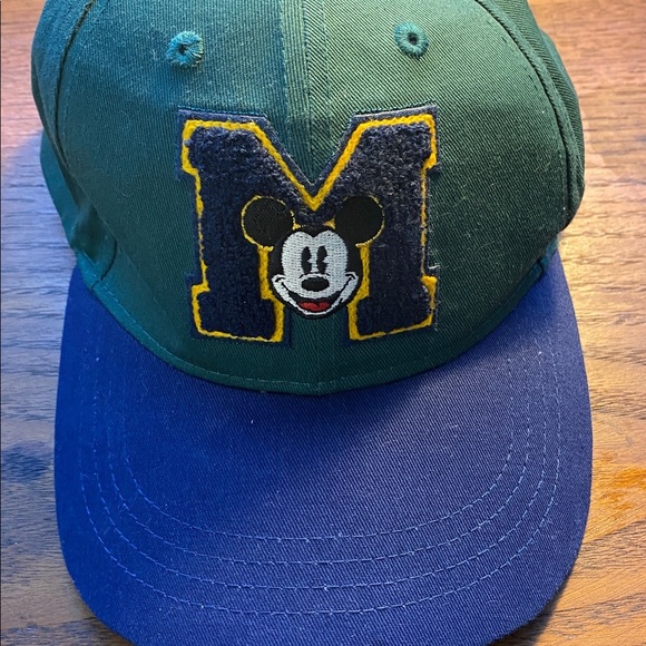 Disney hat bundle - Picture 2 of 11